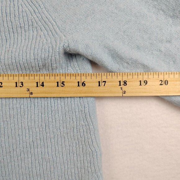 J Crew Sweater Merino Wool Blend Pullover Light Blue Sz Medium - Picture 10 of 10
